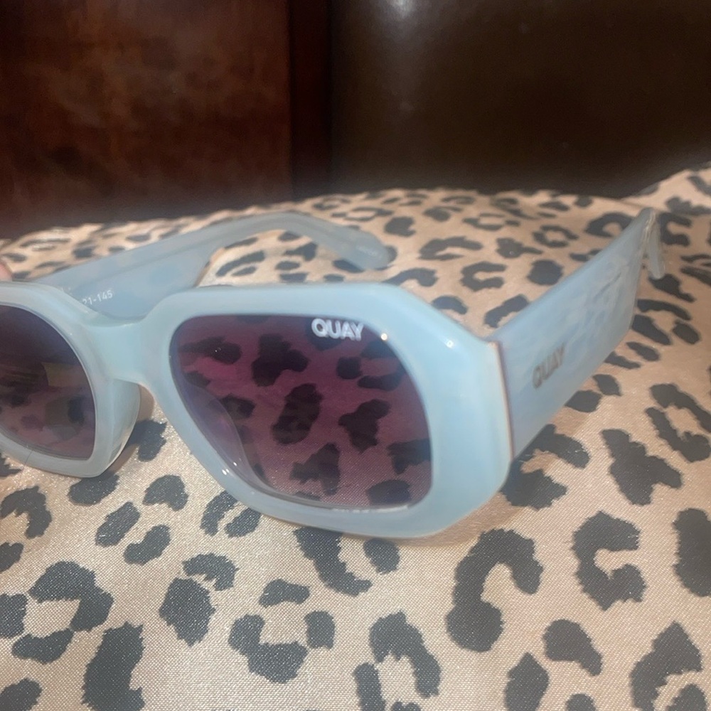 ICY QUAY SUNGLASSES ❄️
